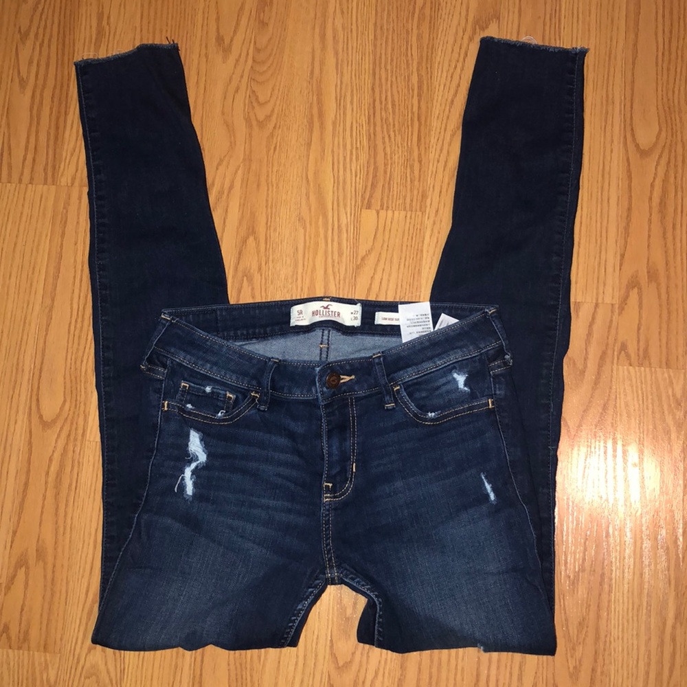 ❤️SOLD Hollister Super Skinny Jeans
